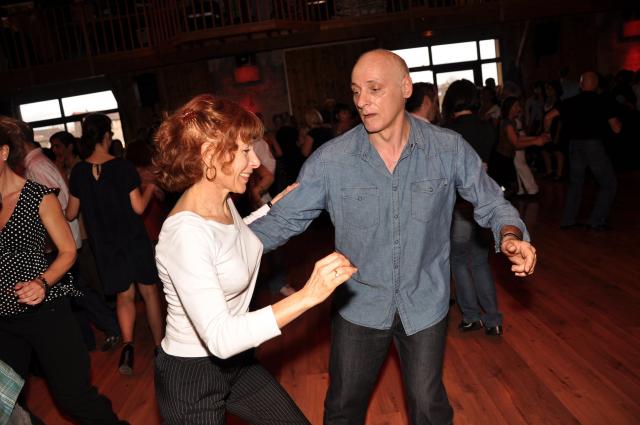 min 2010 03 28 station danse 079